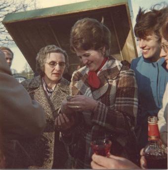 1975_Kugelf-Richtkr 2.jpg - Ohne Roten lief auch hier nichts.!